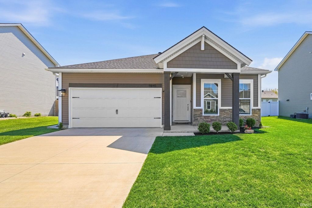 9845 Monte Way, Newburgh, IN 47630