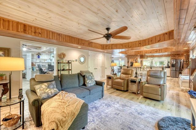 710 Town Mountain Road, Hayesville, NC 28904