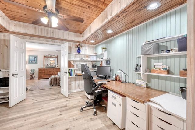 710 Town Mountain Road, Hayesville, NC 28904