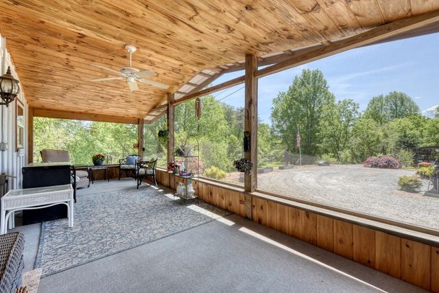 710 Town Mountain Road, Hayesville, NC 28904