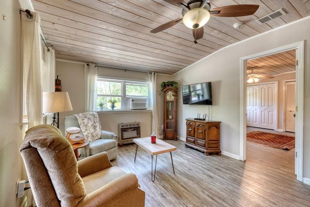 710 Town Mountain Road, Hayesville, NC 28904