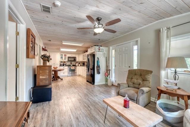 710 Town Mountain Road, Hayesville, NC 28904