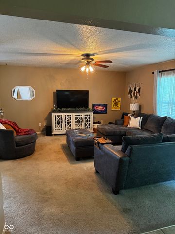 8446 Ligonier Drive, Camby, IN 46113