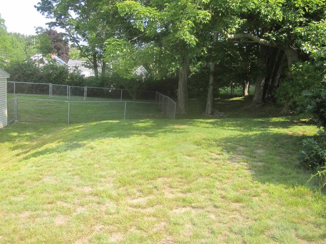223 Post Road, Greenland, NH 03840
