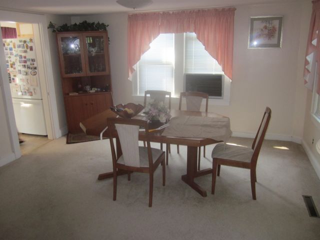 223 Post Road, Greenland, NH 03840