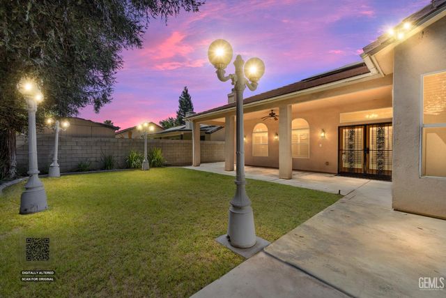 5307 Glacier Springs Drive, Bakersfield, CA 93313