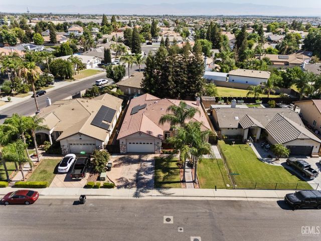 5307 Glacier Springs Drive, Bakersfield, CA 93313