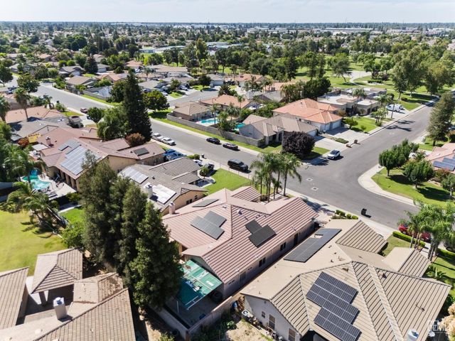 5307 Glacier Springs Drive, Bakersfield, CA 93313