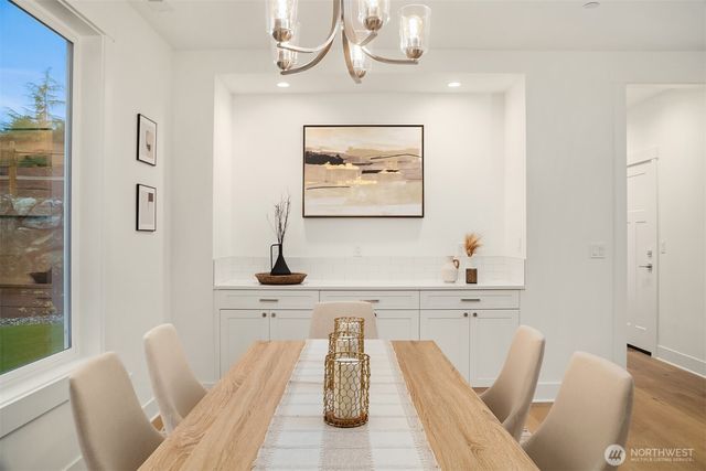 21609 Poplar Way, Brier, WA 98036