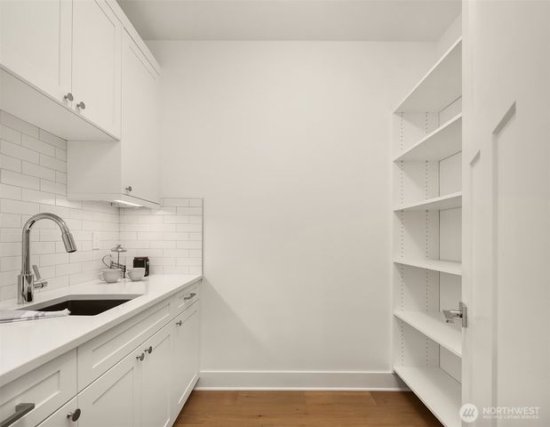 21609 Poplar Way, Brier, WA 98036