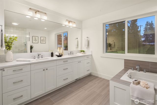 21609 Poplar Way, Brier, WA 98036