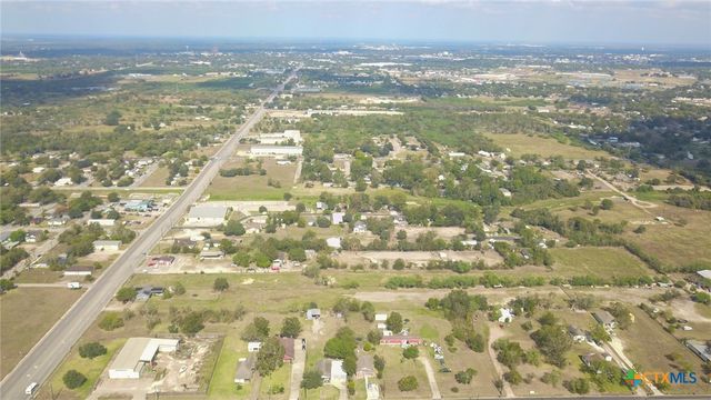 2808 & 2900 S Laurent Street, Victoria, TX 77901