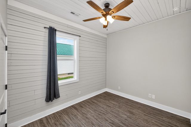 2890 Sulphur Well Pike, Nicholasville, KY 40356