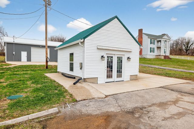 2890 Sulphur Well Pike, Nicholasville, KY 40356