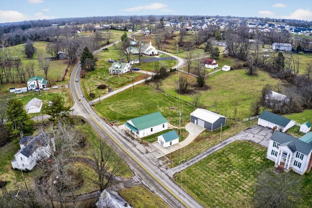 2890 Sulphur Well Pike, Nicholasville, KY 40356