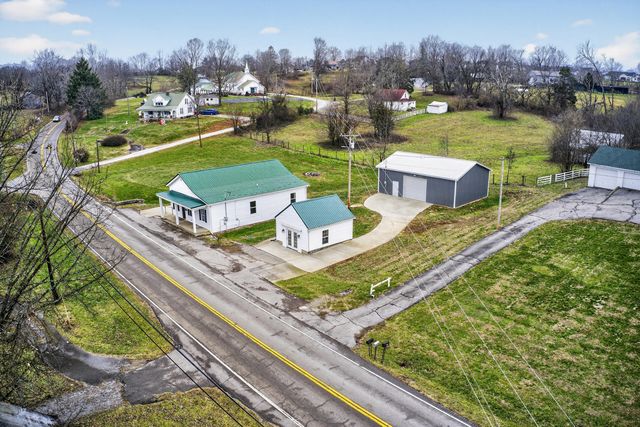 2890 Sulphur Well Pike, Nicholasville, KY 40356