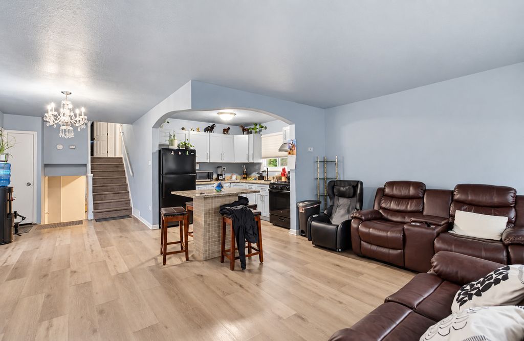 6909 S Ada Street, Chicago, IL 60636 — photo 2