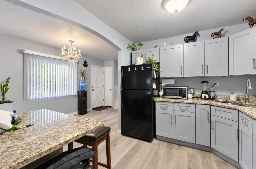 6909 S Ada Street, Chicago, IL 60636 — photo 5
