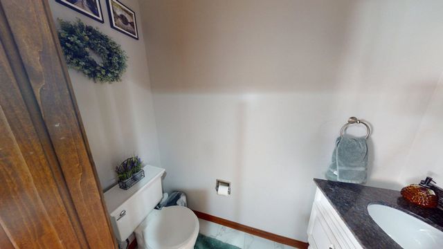136 Glenwood Lane, Hurricane, WV 25526