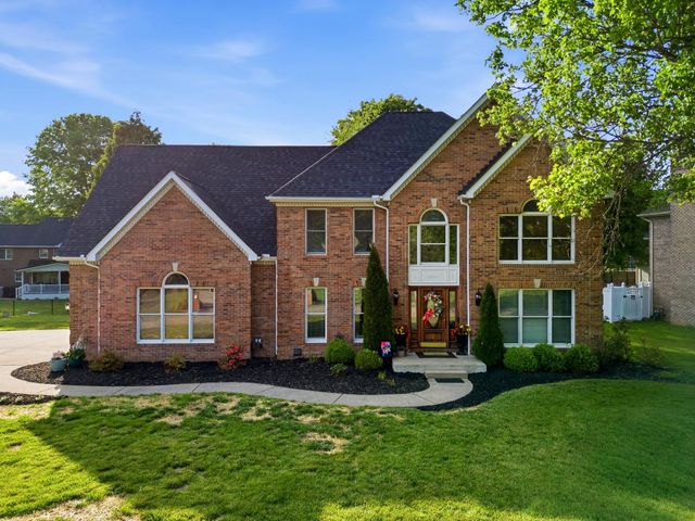 136 Glenwood Lane, Hurricane, WV 25526