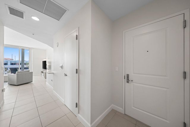 480 Hibiscus Street Unit 523, West Palm Beach, FL 33401