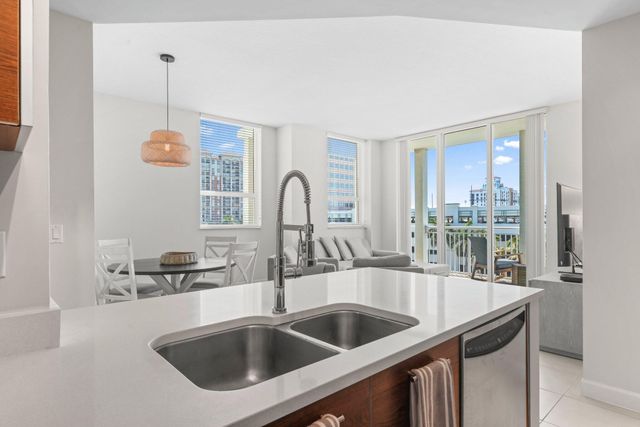 480 Hibiscus Street Unit 523, West Palm Beach, FL 33401