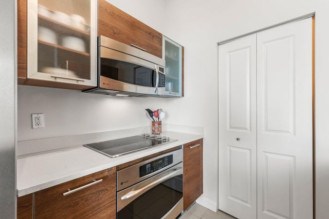 480 Hibiscus Street Unit 523, West Palm Beach, FL 33401