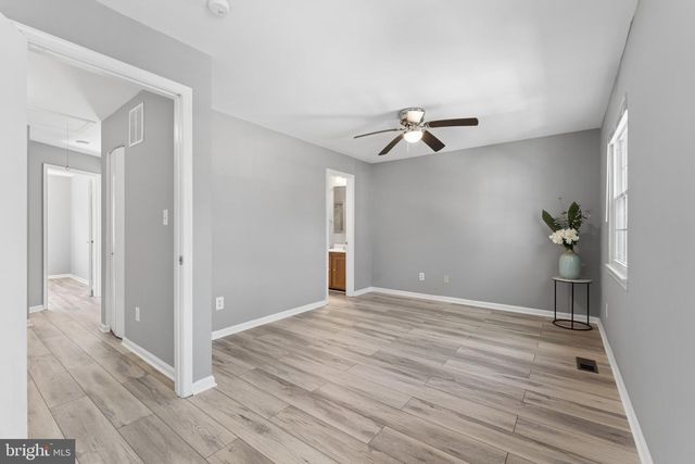 16324 TACONIC CIR, Dumfries, VA 22025