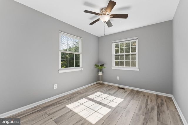 16324 TACONIC CIR, Dumfries, VA 22025
