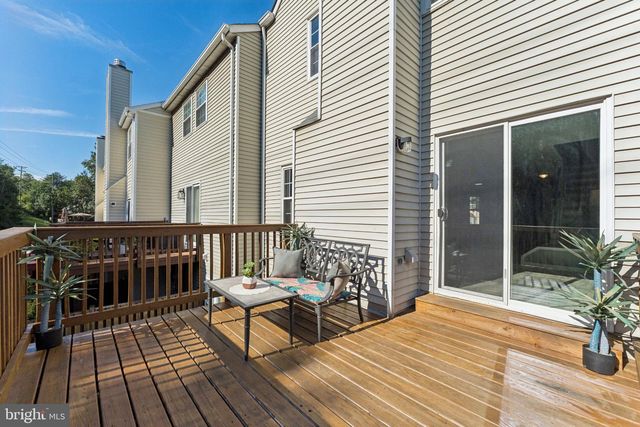 16324 TACONIC CIR, Dumfries, VA 22025