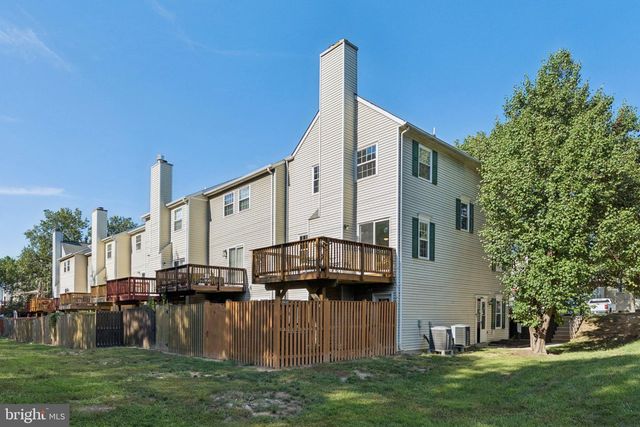 16324 TACONIC CIR, Dumfries, VA 22025
