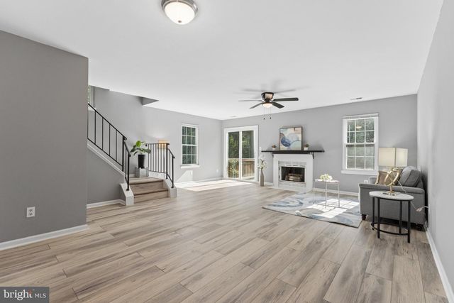 16324 TACONIC CIR, Dumfries, VA 22025