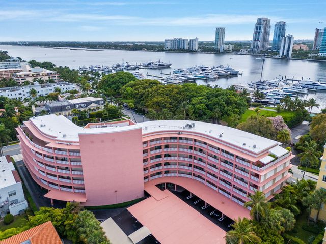 315 S Lake Drive 3d, Palm Beach, FL 33480