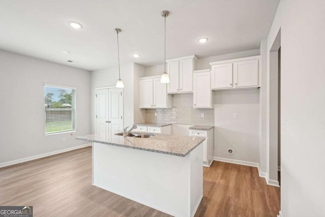 3029 Viewpark Circle, Conyers, GA 30013