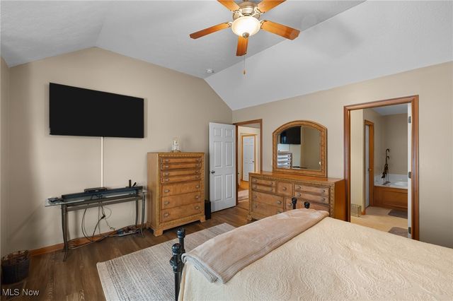 70 Filly Lane, Northfield, OH 44067