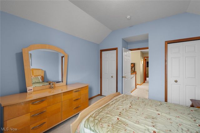 70 Filly Lane, Northfield, OH 44067