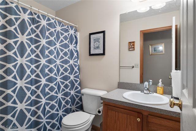 70 Filly Lane, Northfield, OH 44067