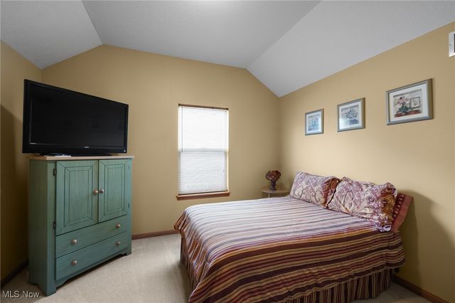 70 Filly Lane, Northfield, OH 44067