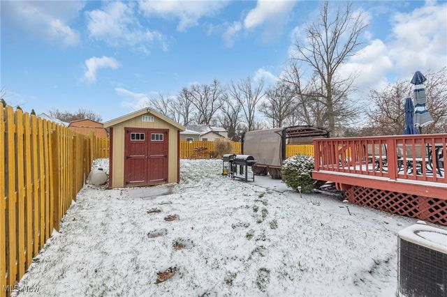 70 Filly Lane, Northfield, OH 44067