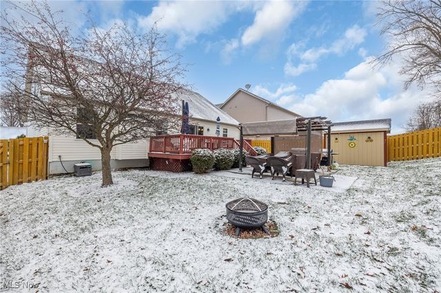 70 Filly Lane, Northfield, OH 44067