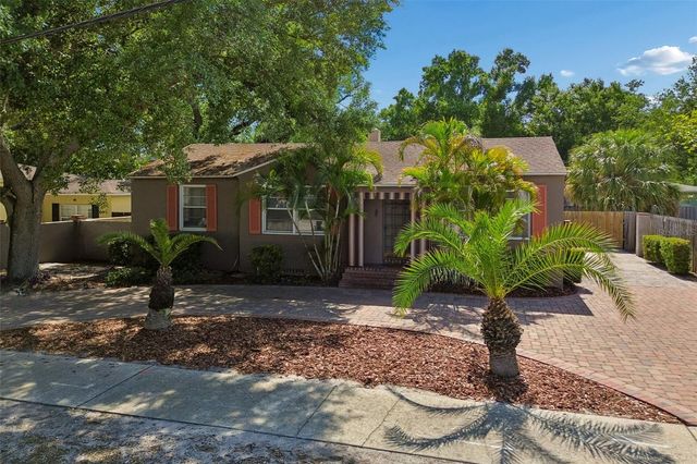 2805 S MANHATTAN AVENUE, Tampa, FL 33629