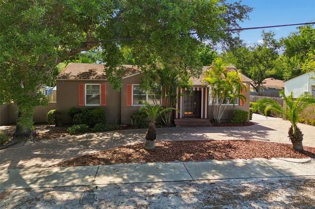 2805 S MANHATTAN AVENUE, Tampa, FL 33629