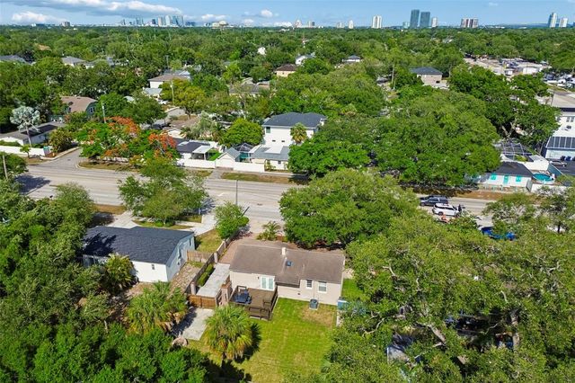 2805 S MANHATTAN AVENUE, Tampa, FL 33629