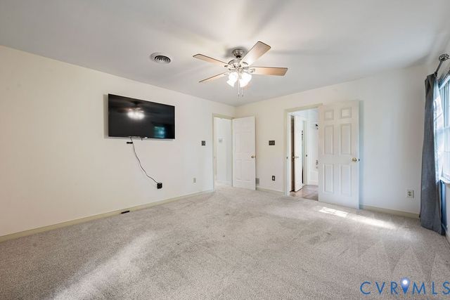 13624 Thornhill Pl, Chester, VA 23836