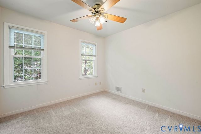 13624 Thornhill Pl, Chester, VA 23836