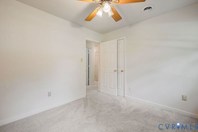 13624 Thornhill Pl, Chester, VA 23836