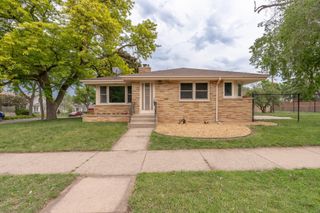 555 Arlington Avenue W, Saint Paul, MN 55117