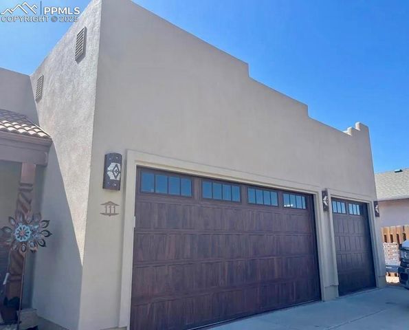 111 Rocchio Drive, Florence, CO 81226