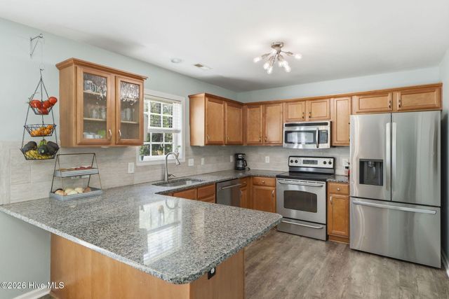 318 Dove Field Court SE, Leland, NC 28451