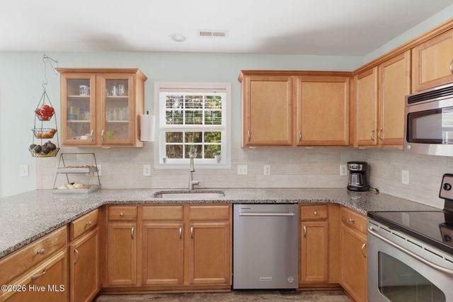 318 Dove Field Court SE, Leland, NC 28451